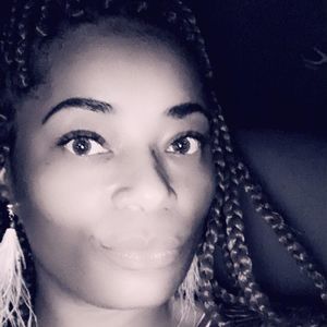 Meet your Posher, Latonya